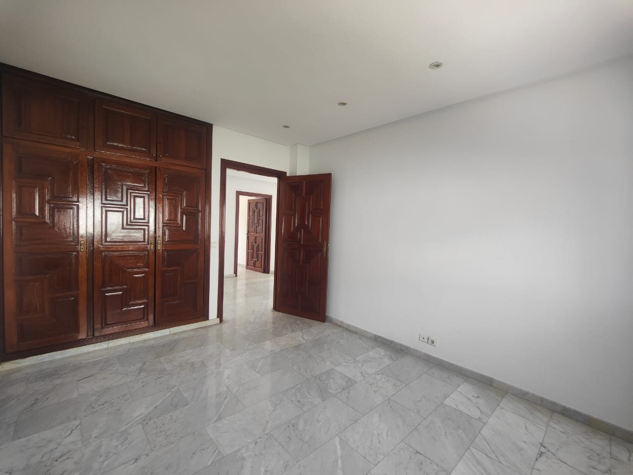 Villa · CIL, Casablanca · 8