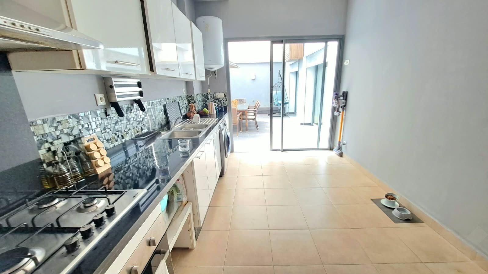 Appartement à louer Les Princesses | Ghandi, Casablanca : photo 3