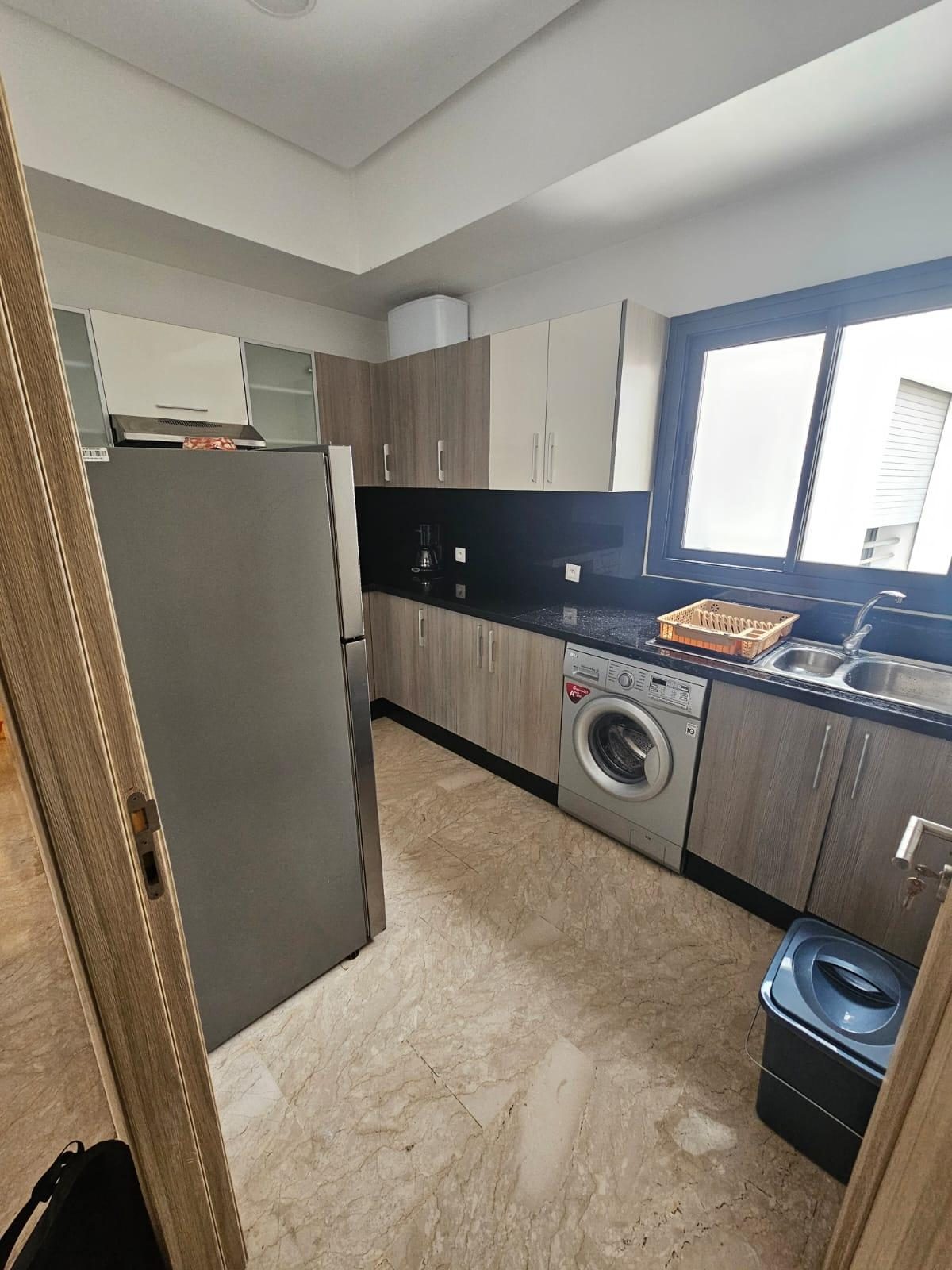 Appartement à louer Bourgogne, Casablanca : photo 3