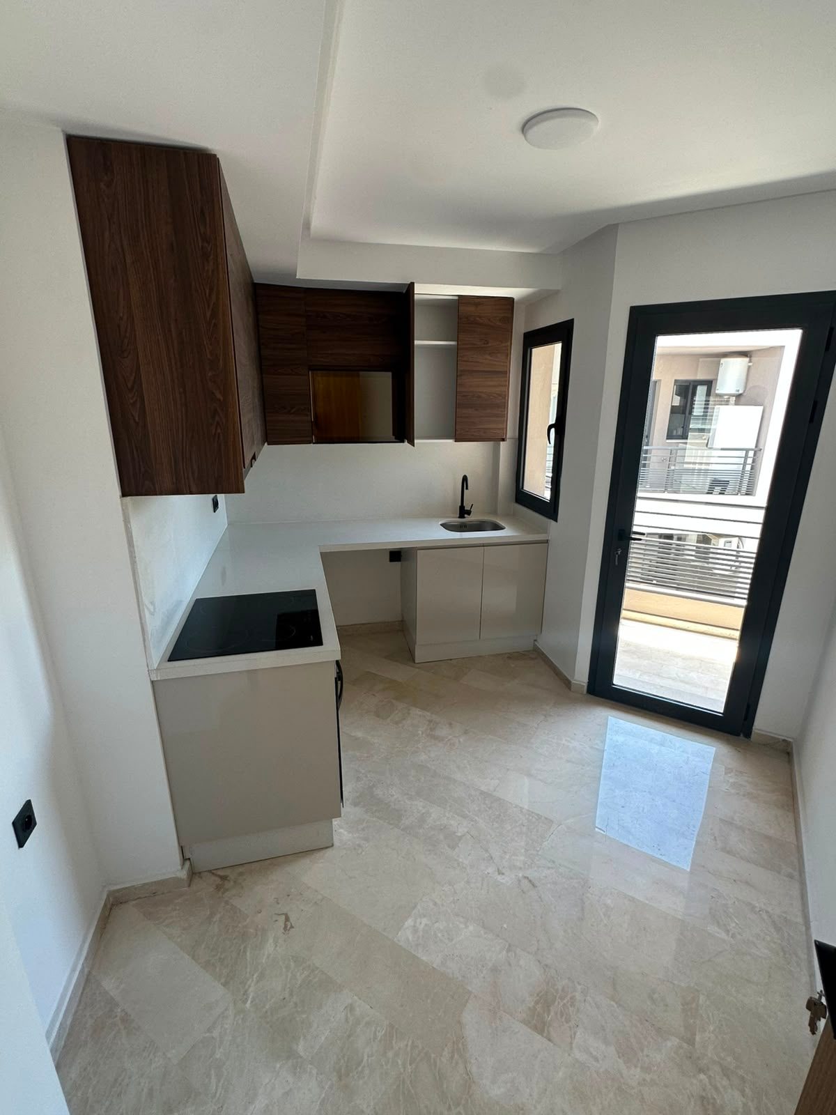 Appartement à louer Ferme Bretonne, Casablanca : photo 3